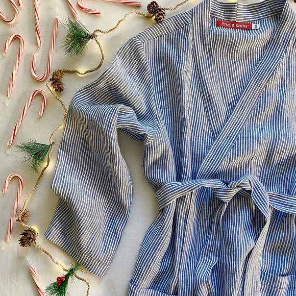Pyne & Smith cosette stripe linen robe - Picture 2 of 4